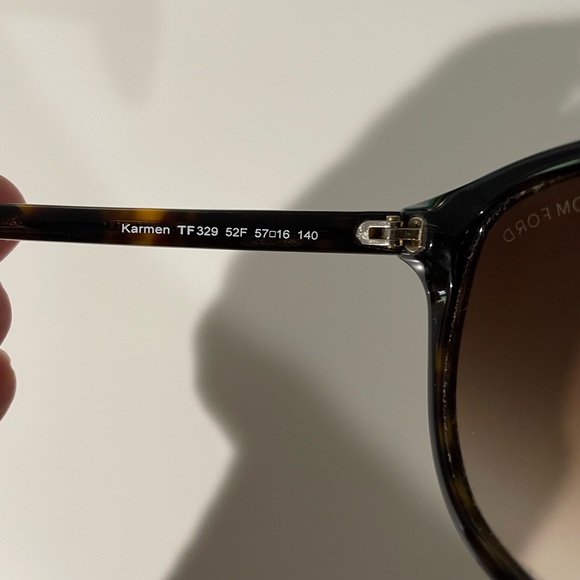 Tom Ford Gradient Sunglasses - Picture 6 of 7